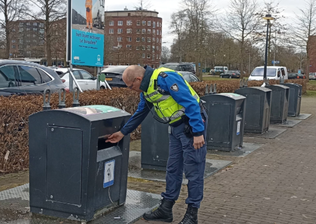 BOA controleert ondergrondse containers