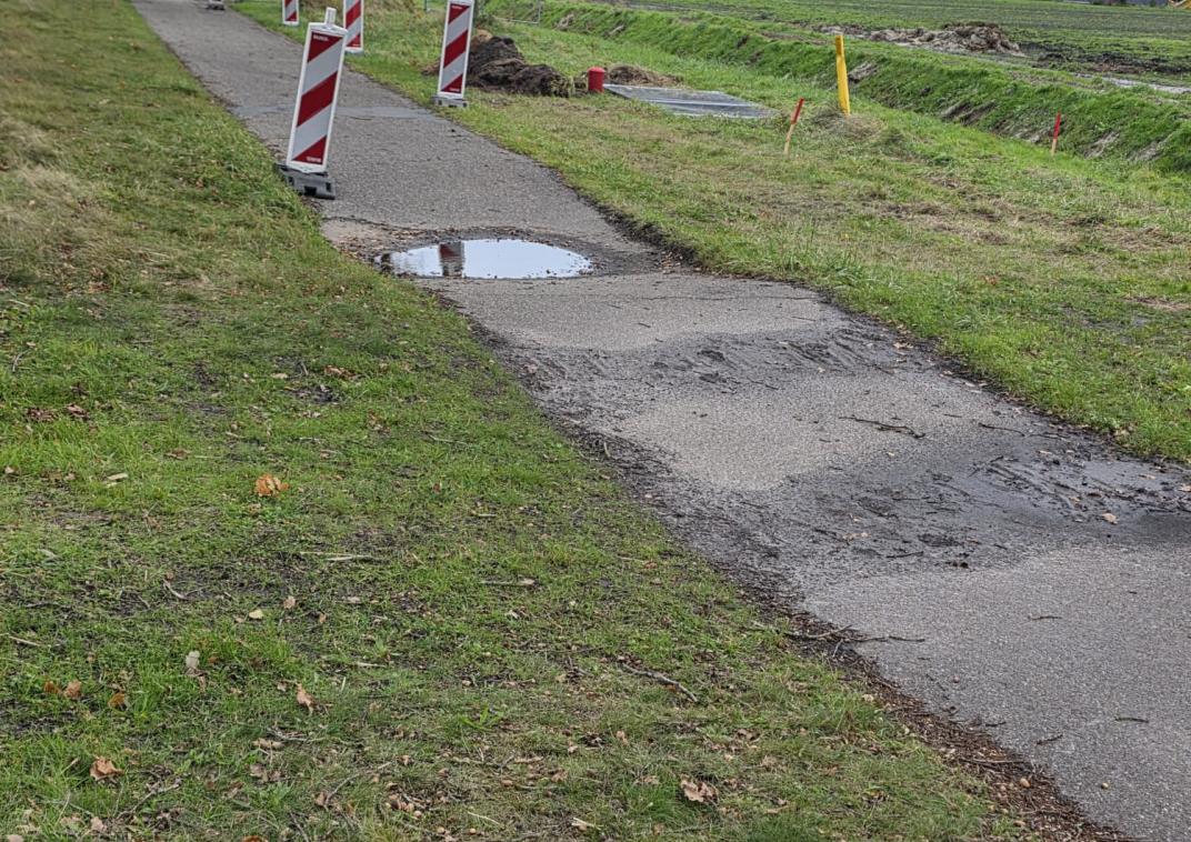 Afbeelding van afgesloten fietspad.