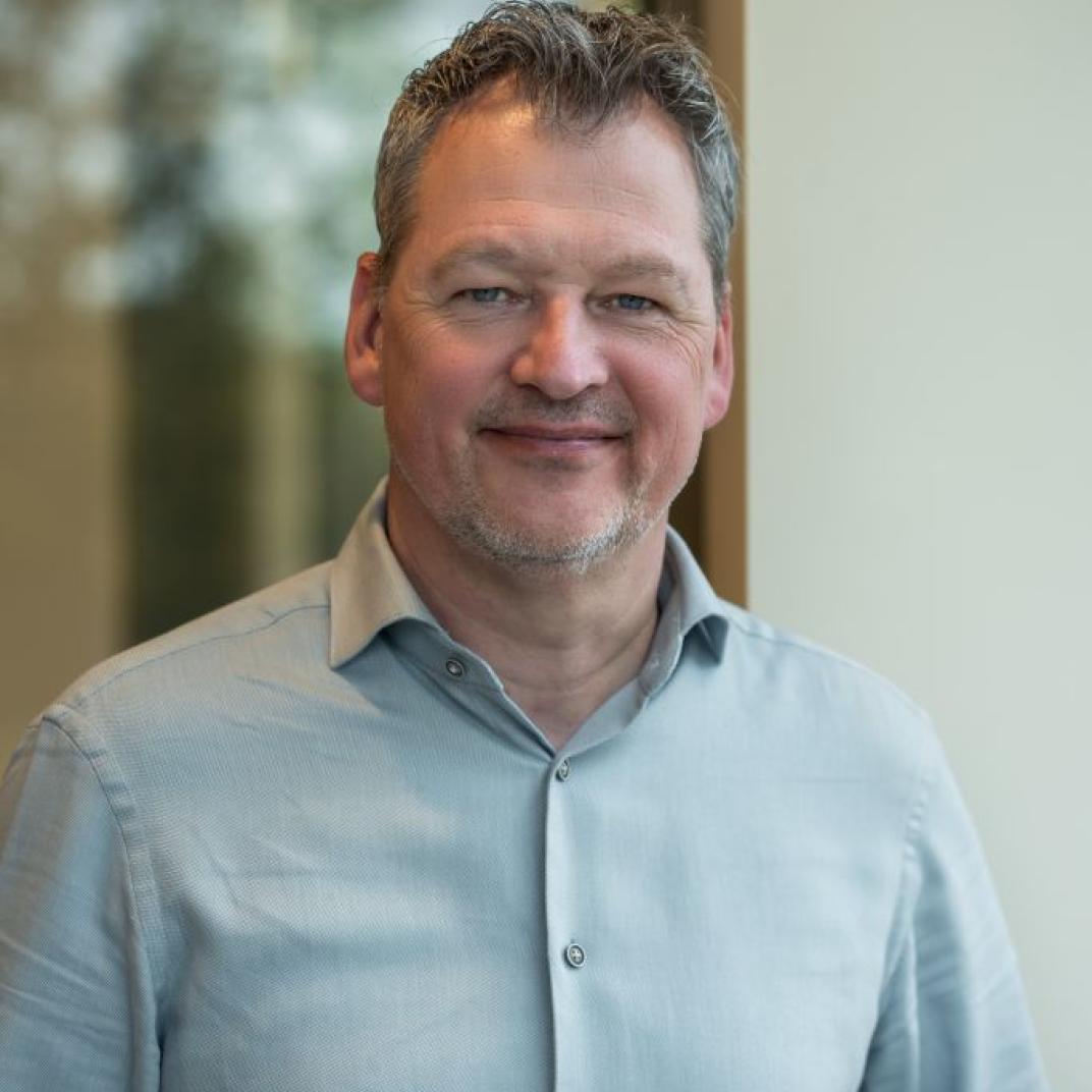 Portretfoto Cyriel Hamstra